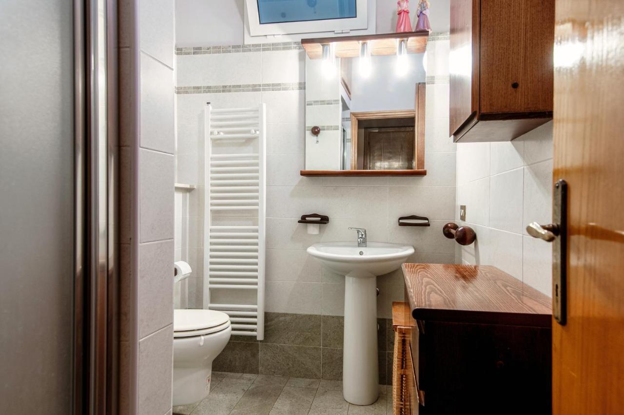Grand Maison - Con 2 Ampie Camere Da Letto Como Exterior photo